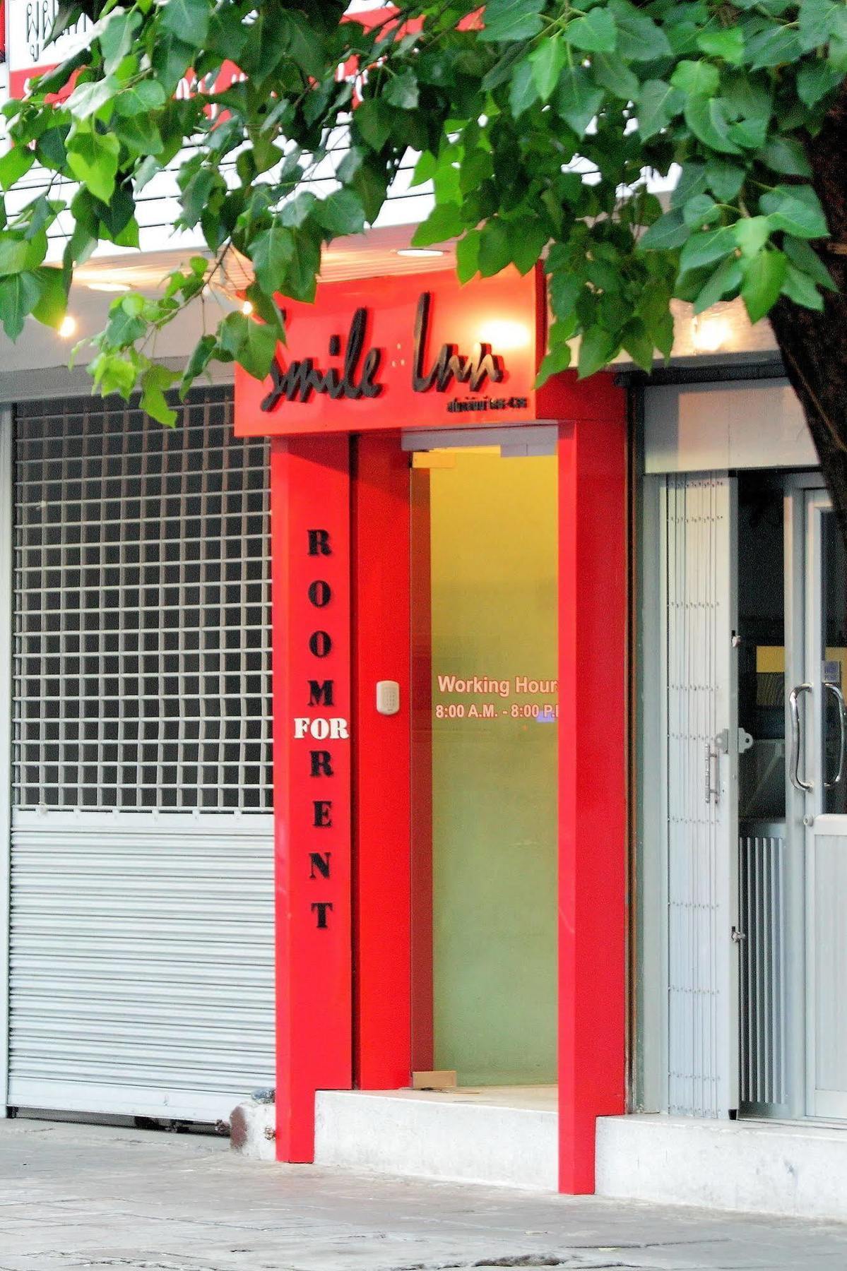 Smile Inn Bangkok Dış mekan fotoğraf